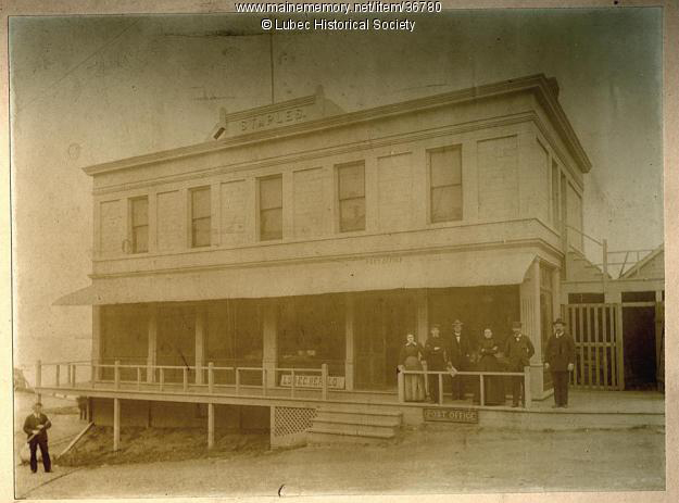 Staples Building 1895